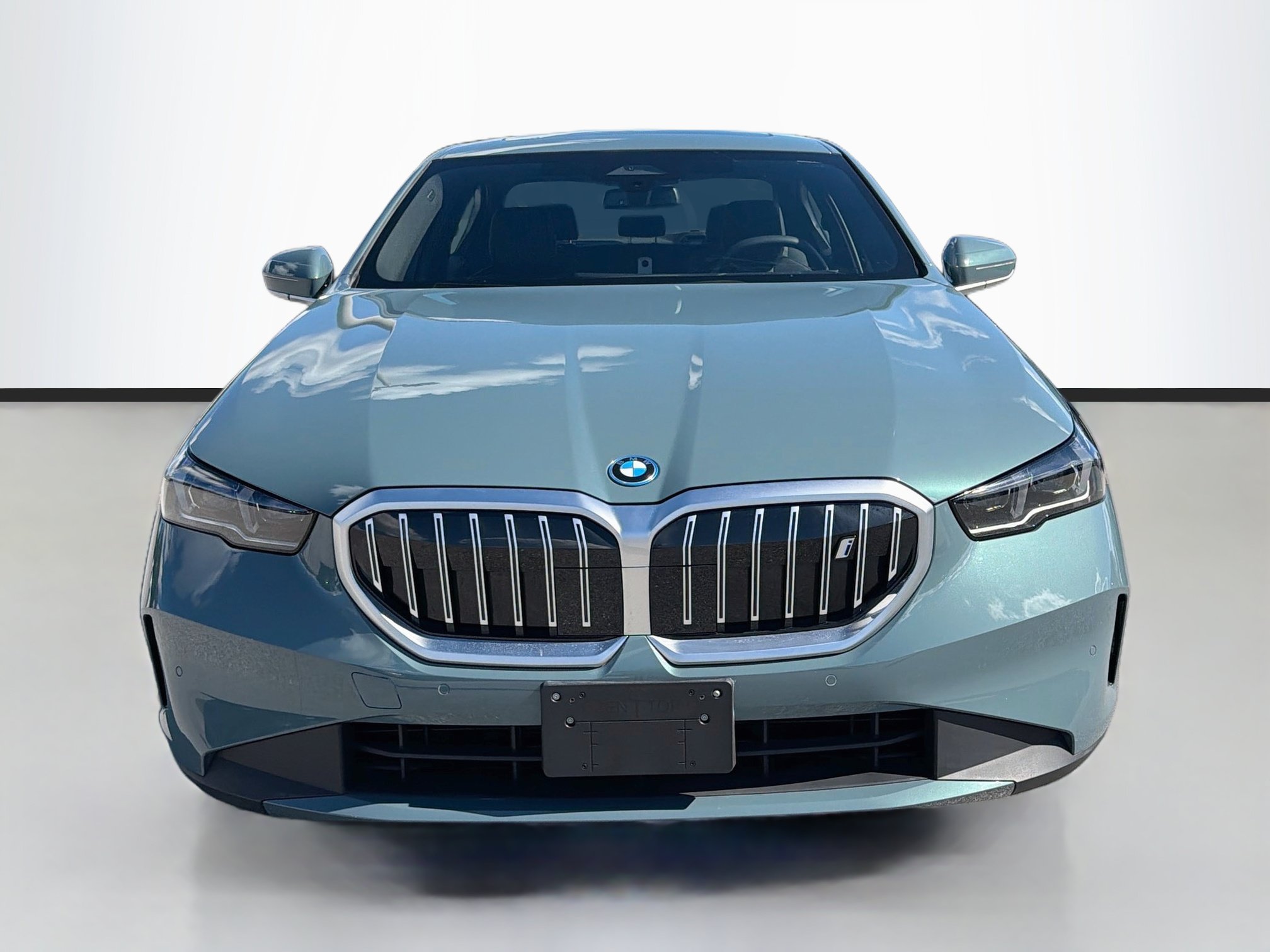 Used 2025 BMW i5 xDrive40 AWD/4WD image 8