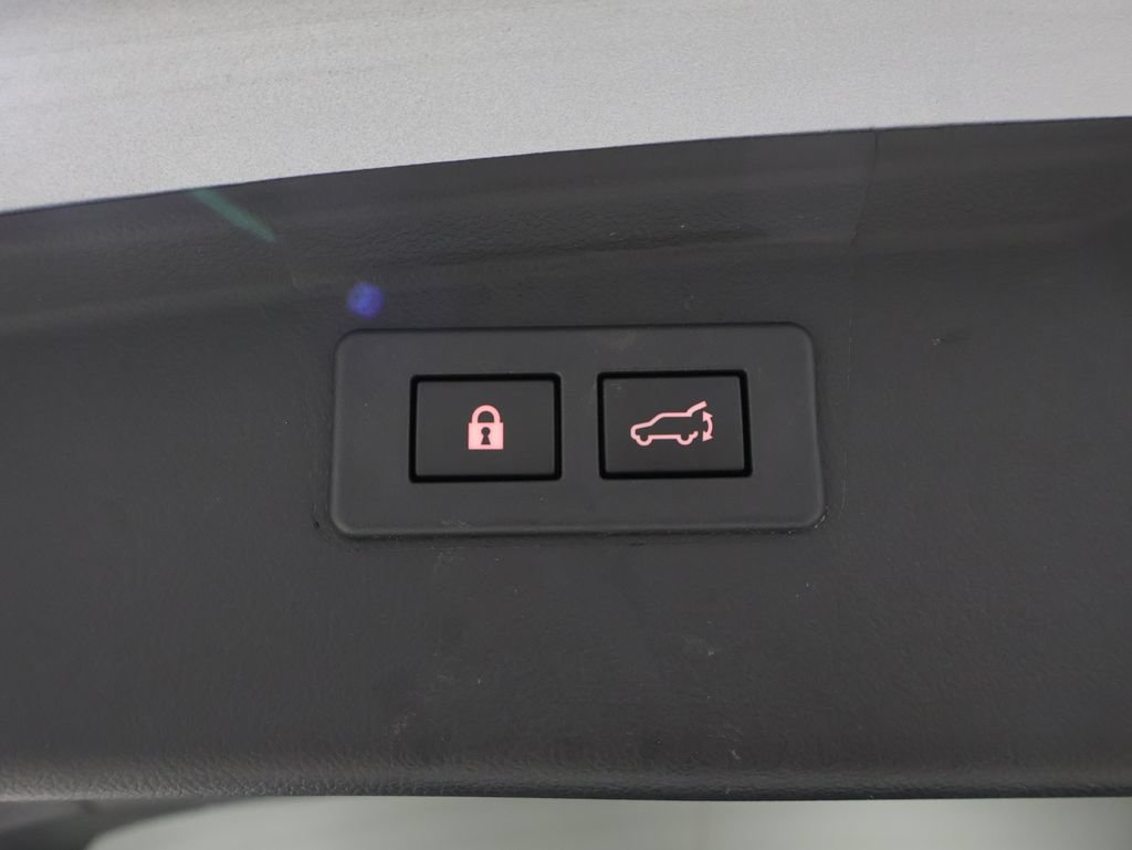 Used 2023 Subaru Outback Limited AWD/4WD image 21