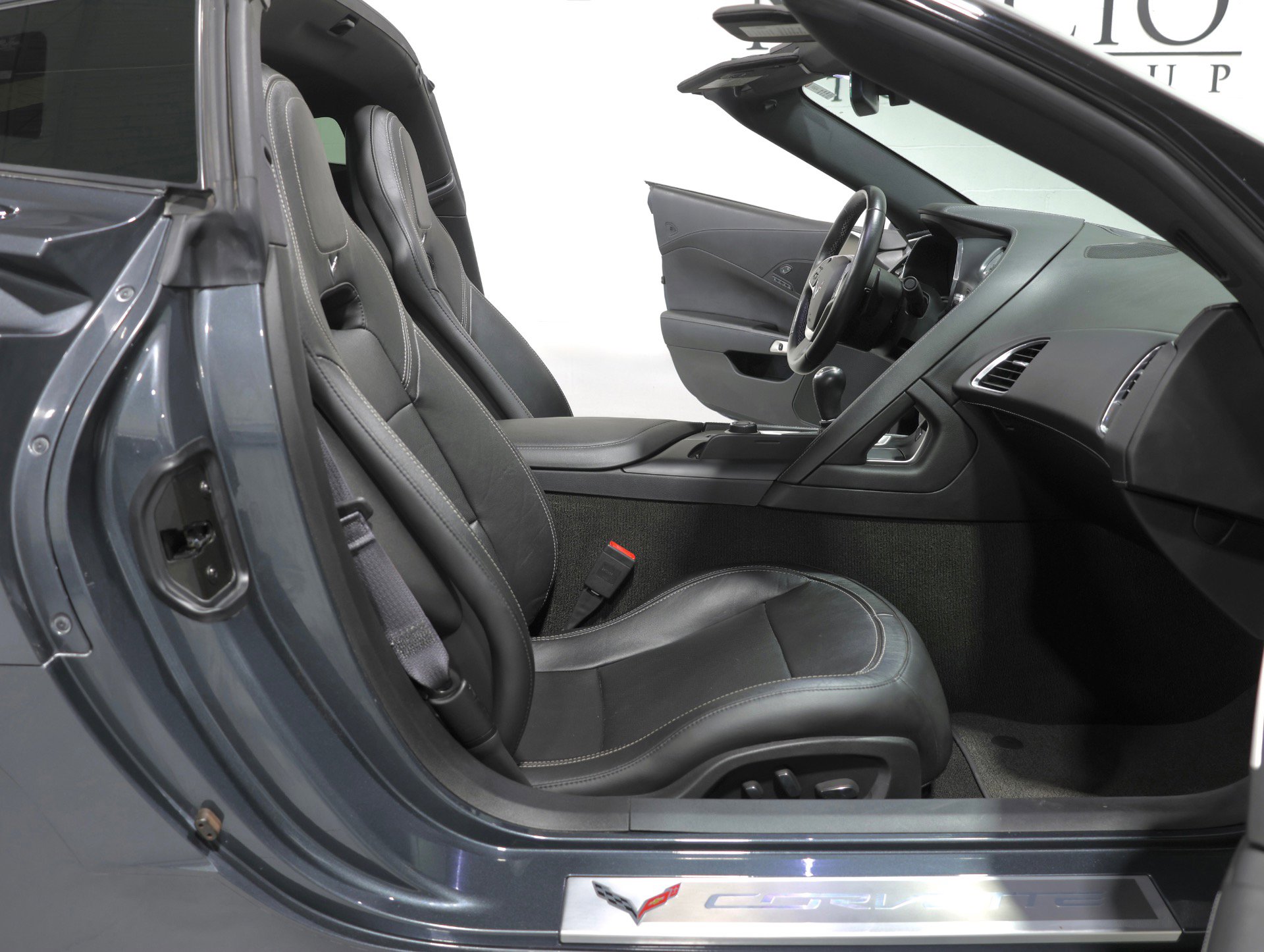 Used 2014 Chevrolet Corvette Stingray Coupe w/ 2LT Preferred Equipment Group image 53