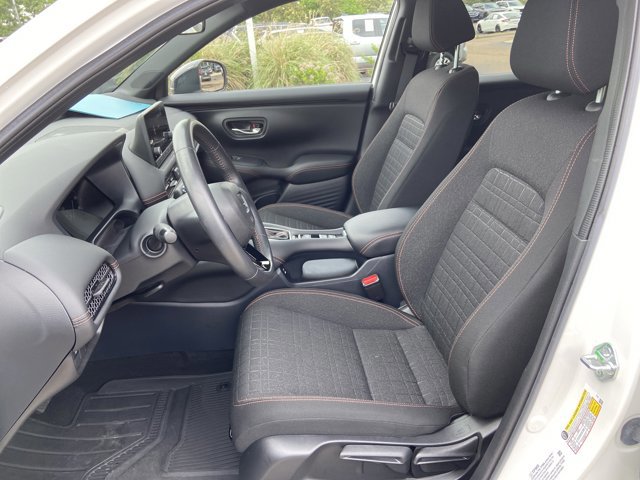 Used 2024 Honda HR-V Sport image 3