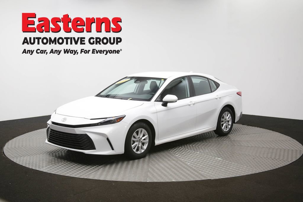 Used 2025 Toyota Camry LE FWD image 55