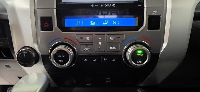 Used 2018 Toyota Tundra Platinum image 21