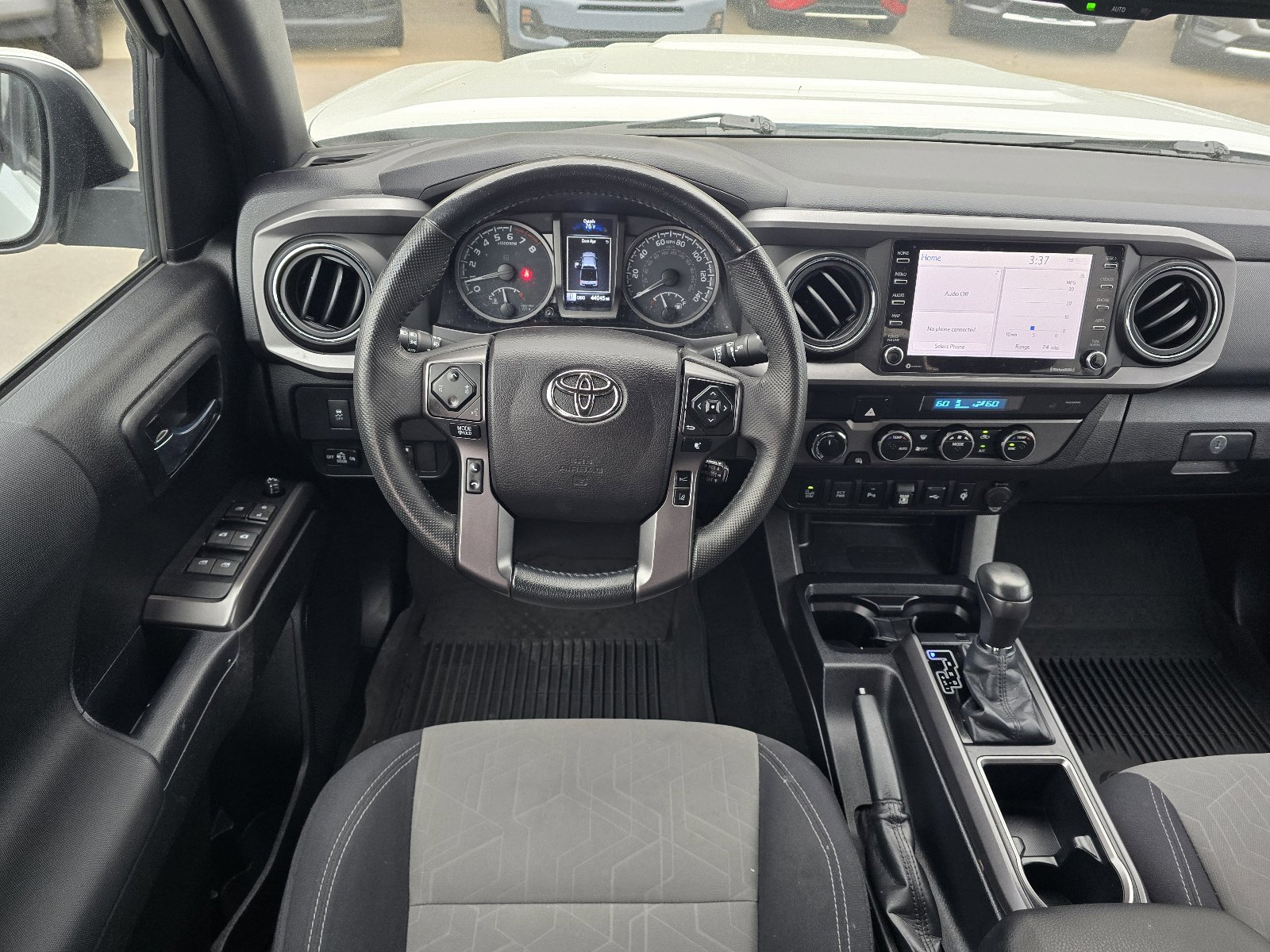 Used 2021 Toyota Tacoma TRD Sport w/ Technology Package image 16