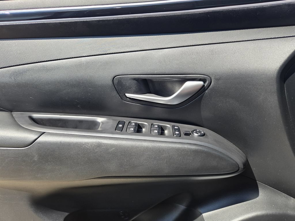 Used 2023 Hyundai Santa Cruz SEL w/ Activity Package FWD image 25
