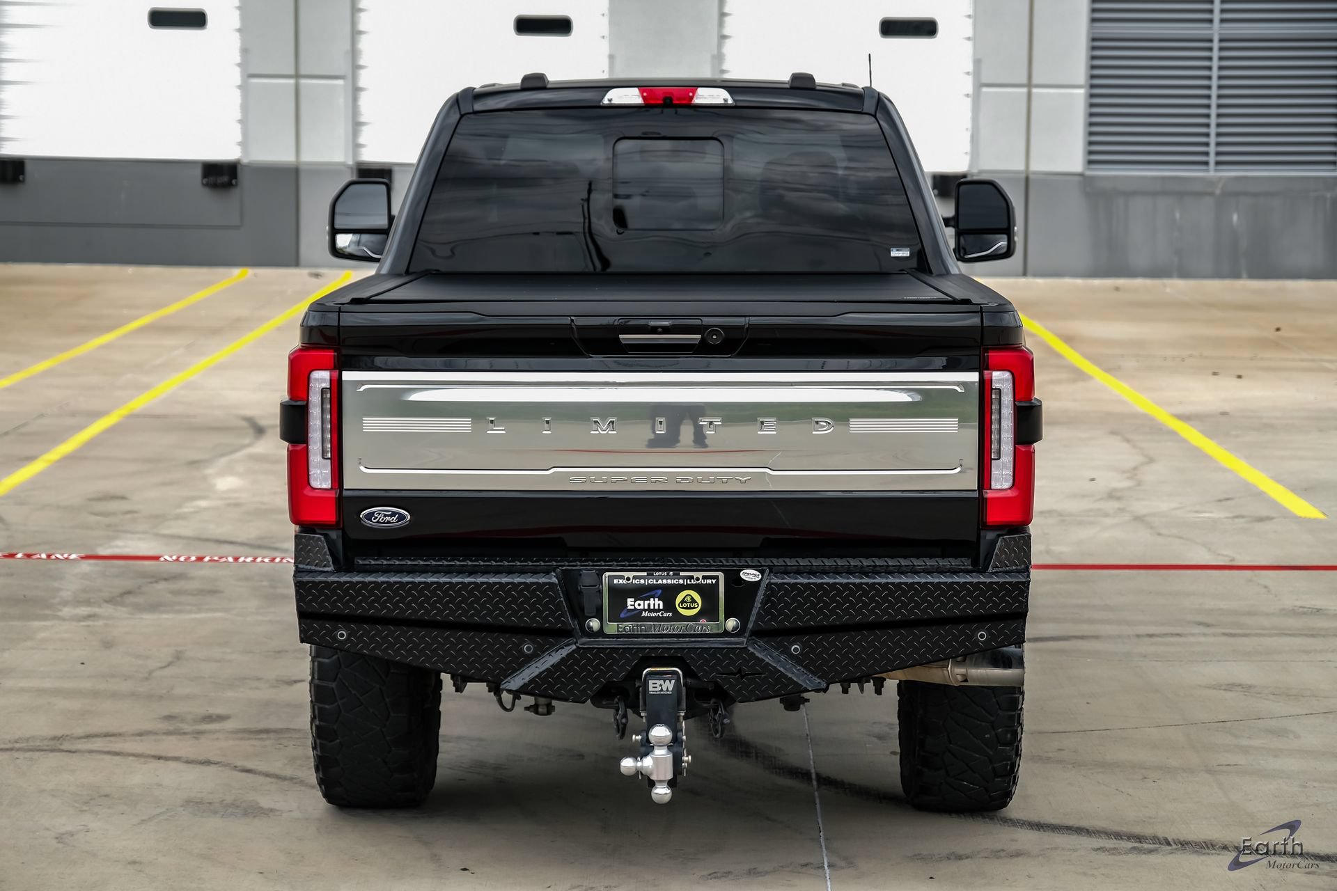 Used 2024 Ford F250 Limited w/ FX4 Off-Road Package AWD/4WD image 13