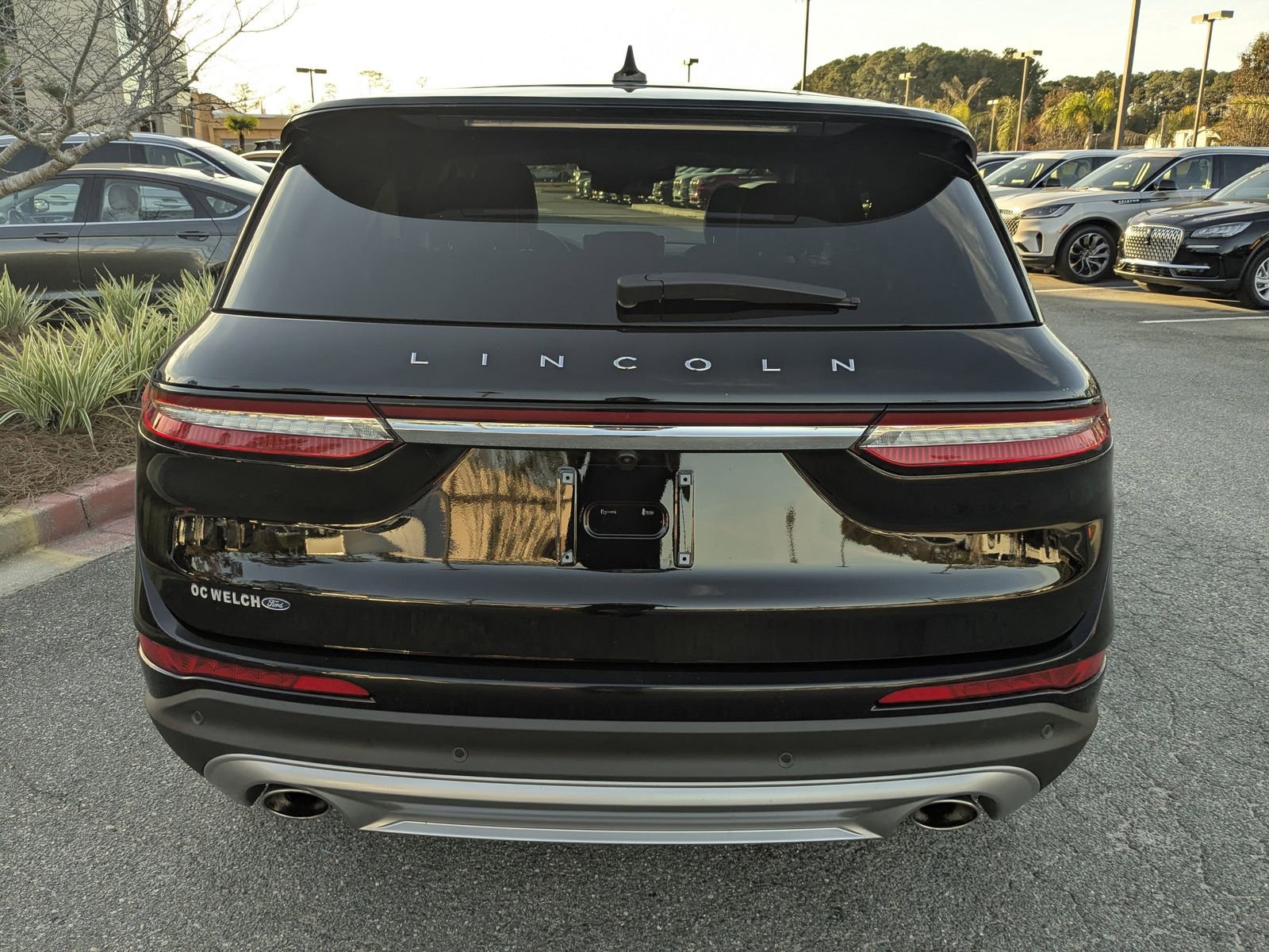 Certified 2024 Lincoln Corsair FWD w/ Equipment Group 101A image 6