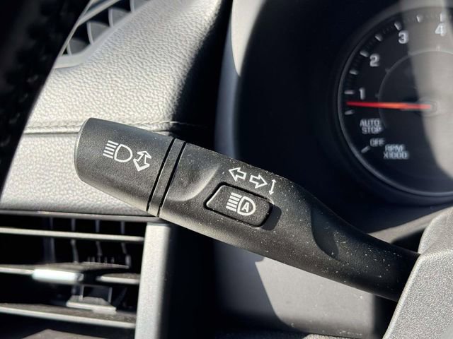 Used 2022 GMC Terrain SLT w/ Infotainment Package II image 13