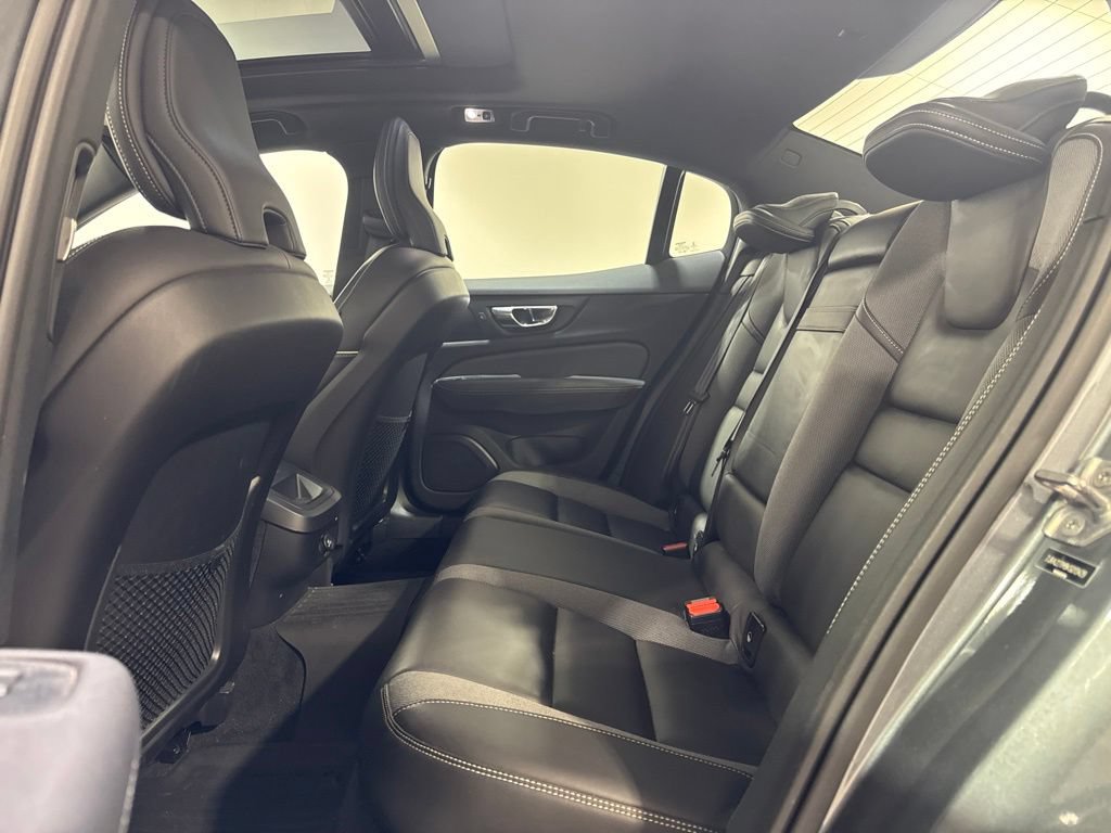 Used 2019 Volvo S60 T6 R-Design AWD/4WD image 22