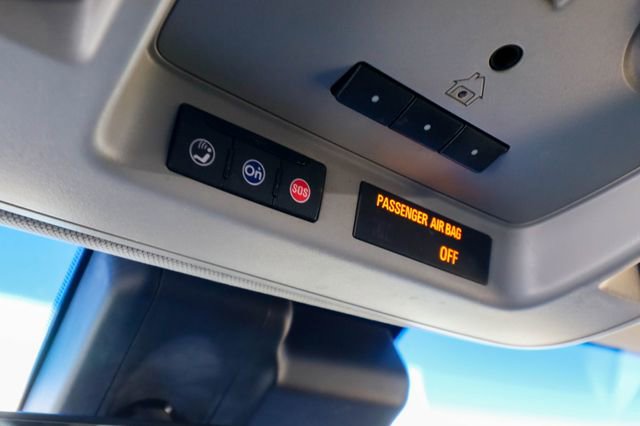 Used 2019 Cadillac Escalade Luxury image 11