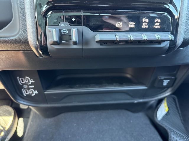 New 2025 RAM 2500 Tradesman image 37