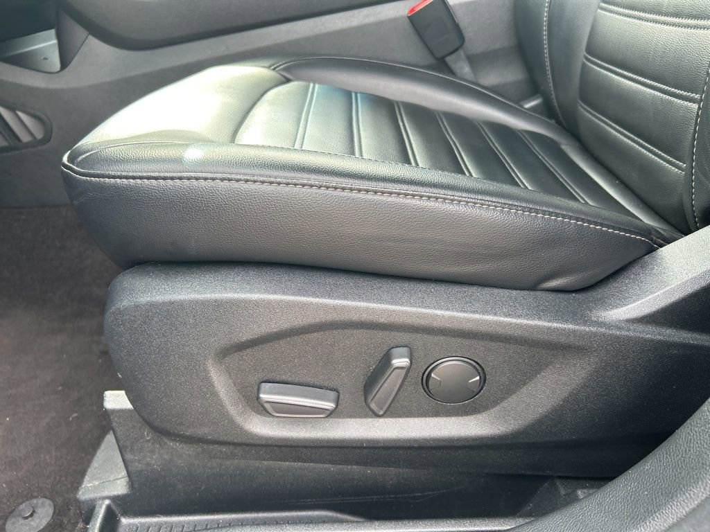 Used 2020 Ford Edge SEL AWD/4WD image 14