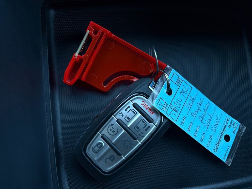 New 2026 Chrysler Pacifica Select image 34