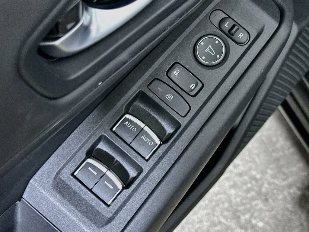Used 2023 Honda Accord EX-L image 22