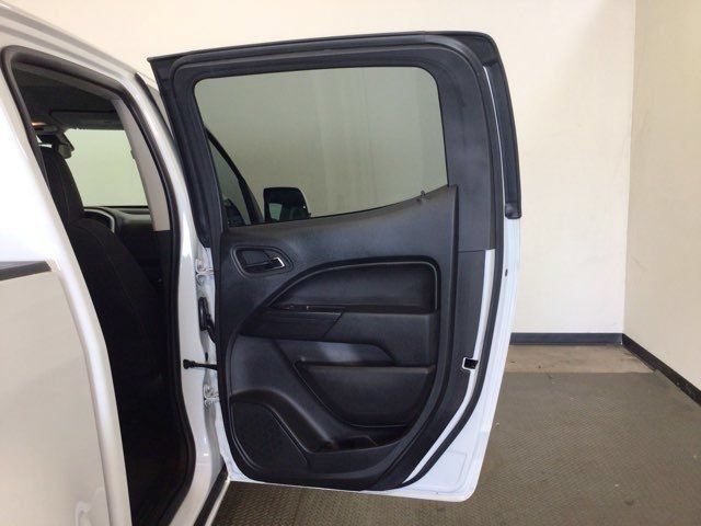 Used 2021 Chevrolet Colorado LT AWD/4WD image 9