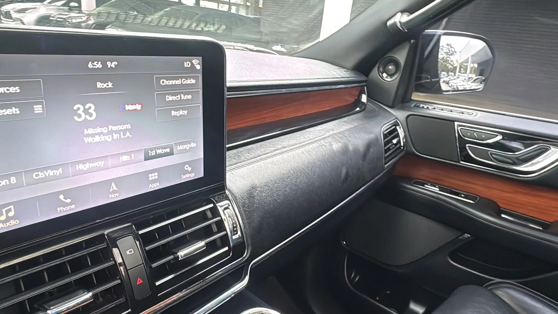 Used 2019 Lincoln Navigator Select RWD image 20