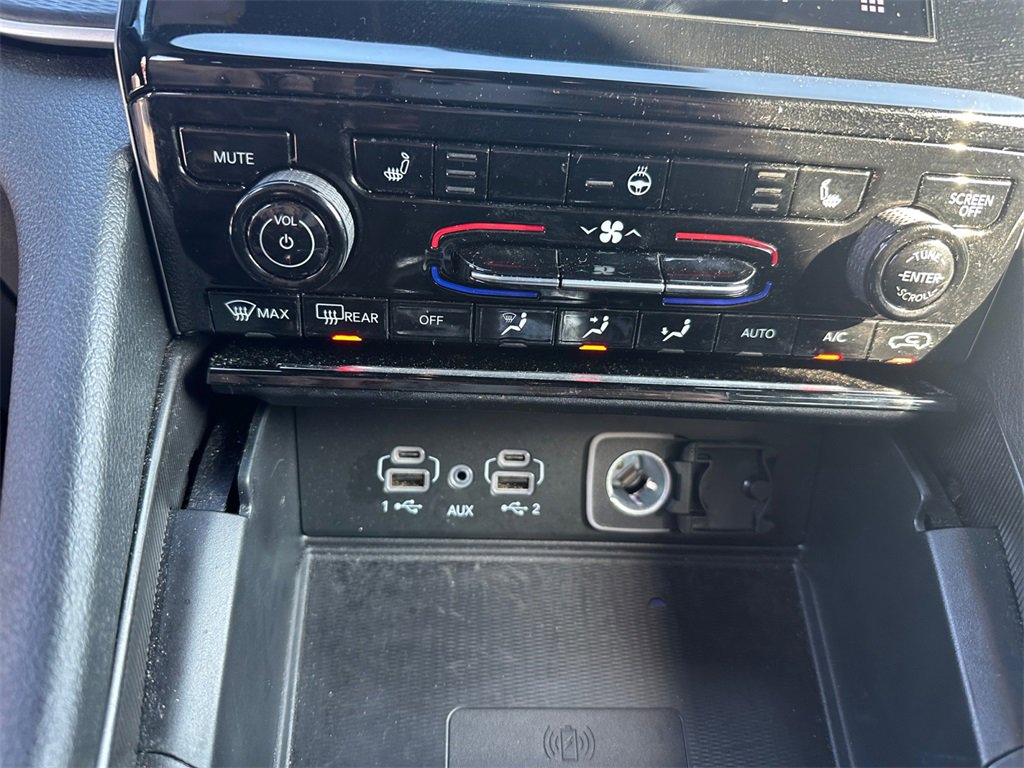 Used 2024 Jeep Grand Cherokee Altitude image 22