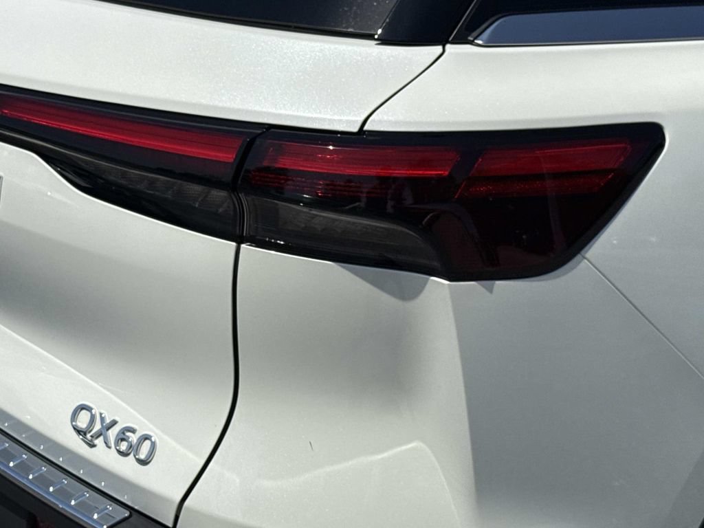 Certified 2025 INFINITI QX60 Autograph w/ Cargo Package AWD/4WD image 29