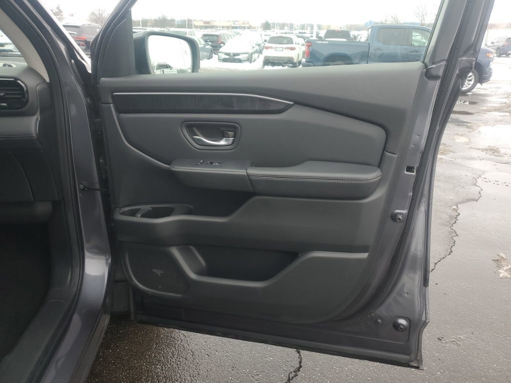 Certified 2024 Honda Pilot Elite image 31