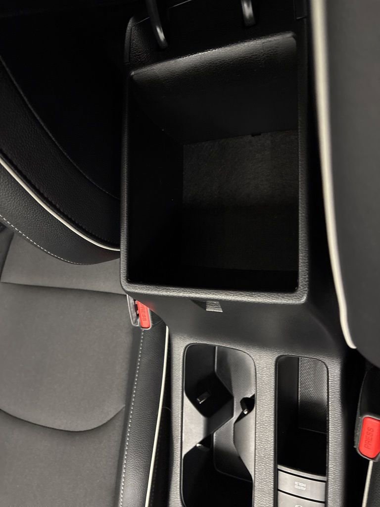 Used 2024 Kia Forte GT-Line w/ GT-Line Premium Package image 17