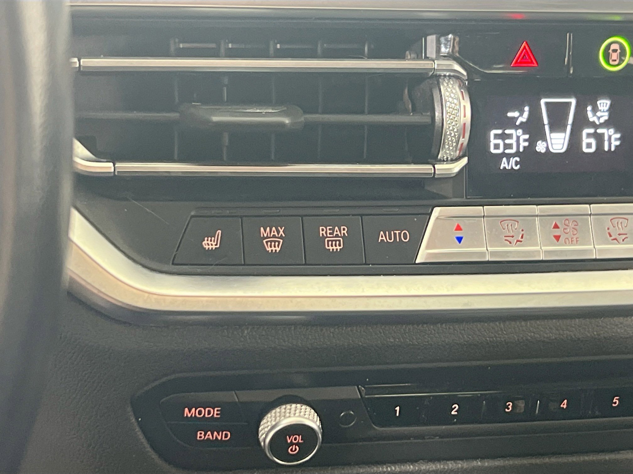 Used 2022 BMW 330e xDrive w/ Premium Package image 20