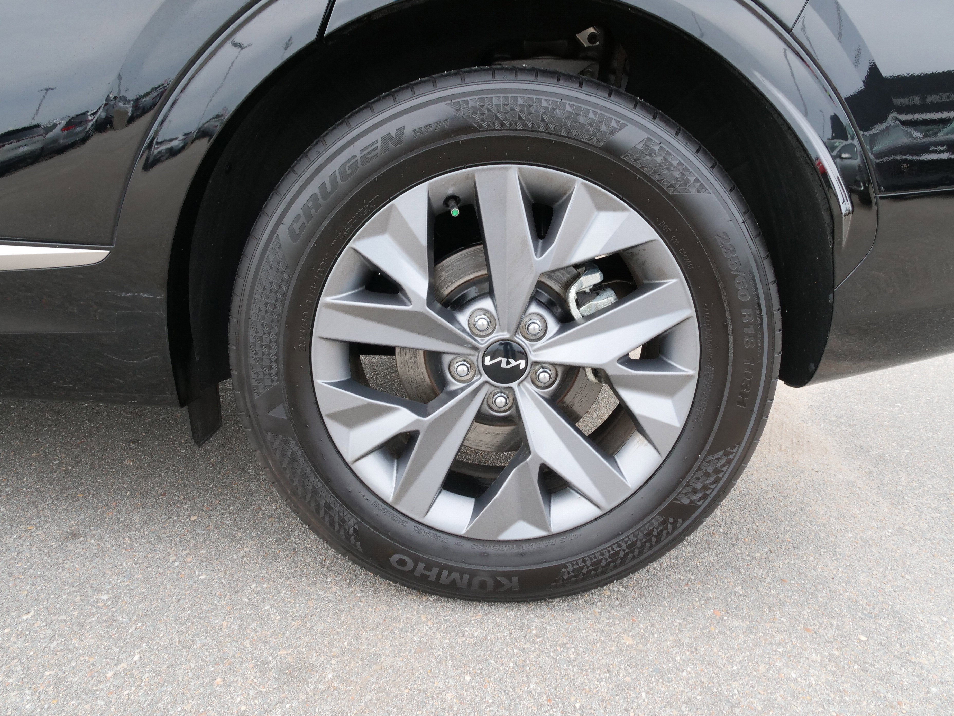 Certified 2025 Kia Sportage SX image 12