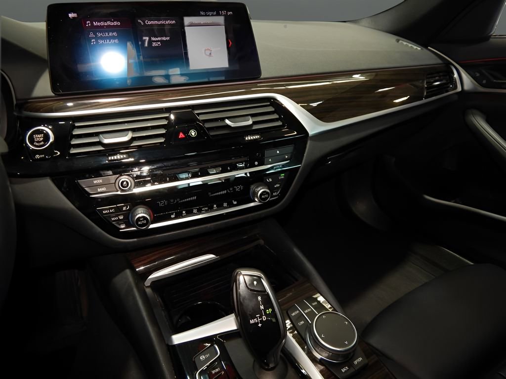 Used 2019 BMW 530i xDrive w/ Convenience Package image 21