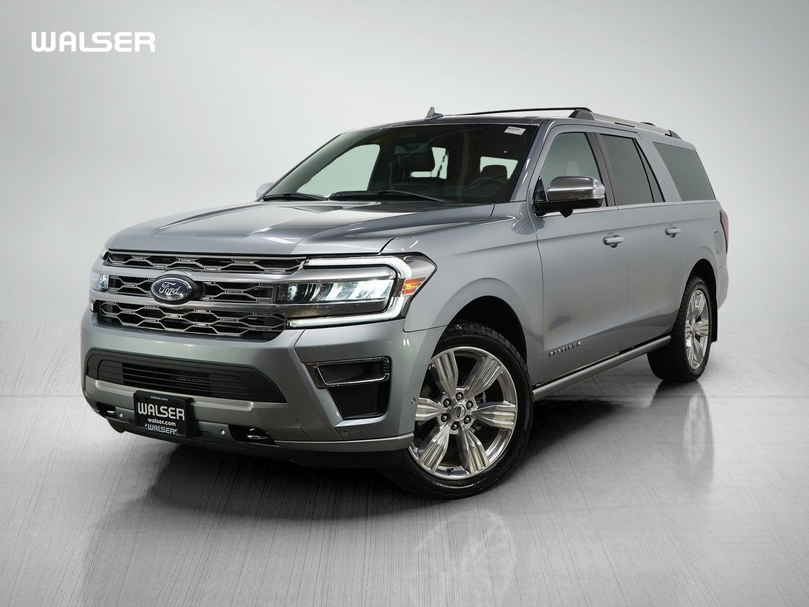 Used 2024 Ford Expedition Max Platinum AWD/4WD image 1