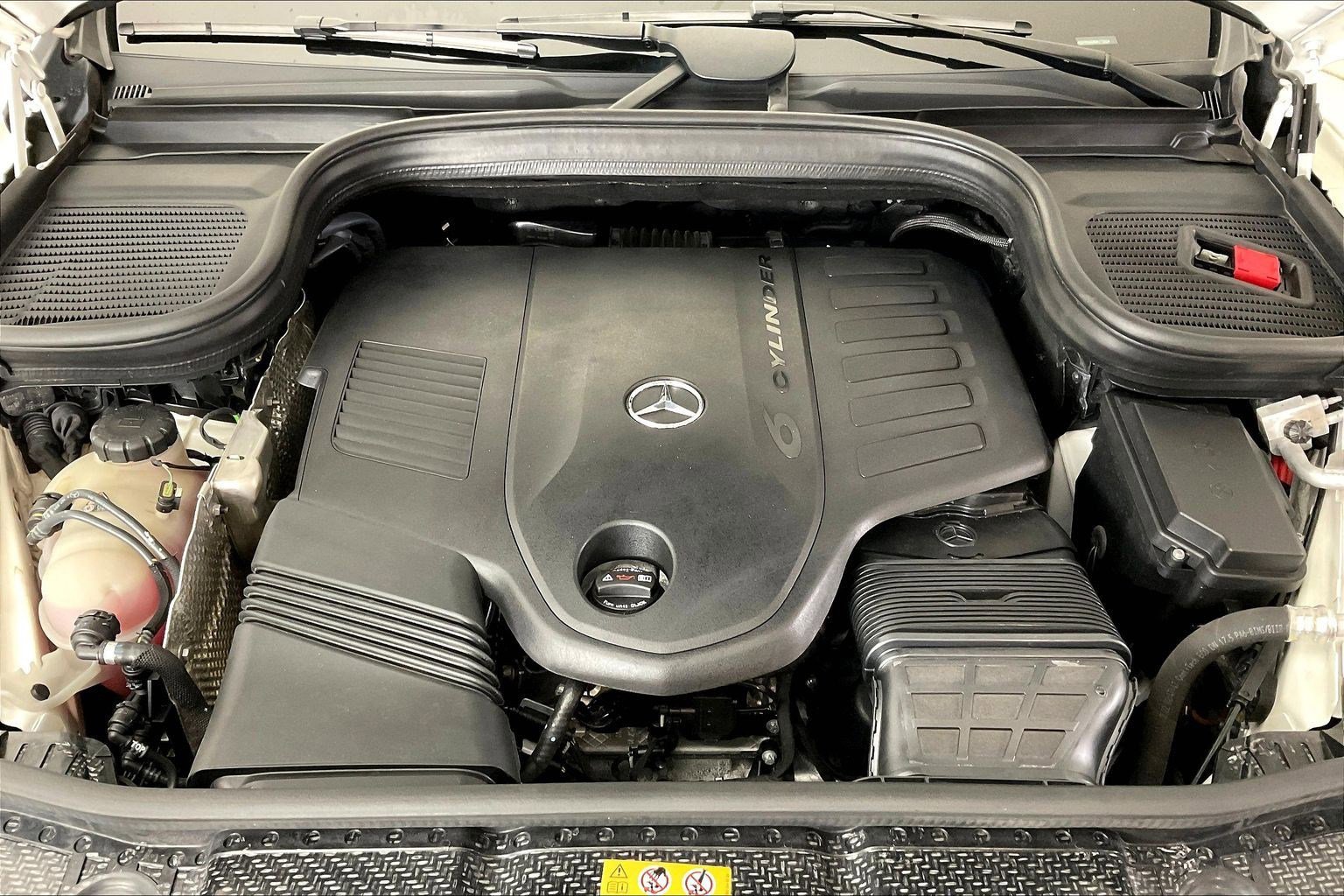Certified 2022 Mercedes-Benz GLE 450 4MATIC w/ Revised AMG Line Exterior image 30