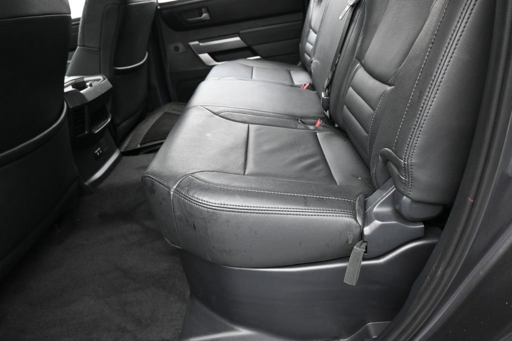 Used 2025 Toyota Tundra SR5 w/ SR5 Convenience Package AWD/4WD image 31