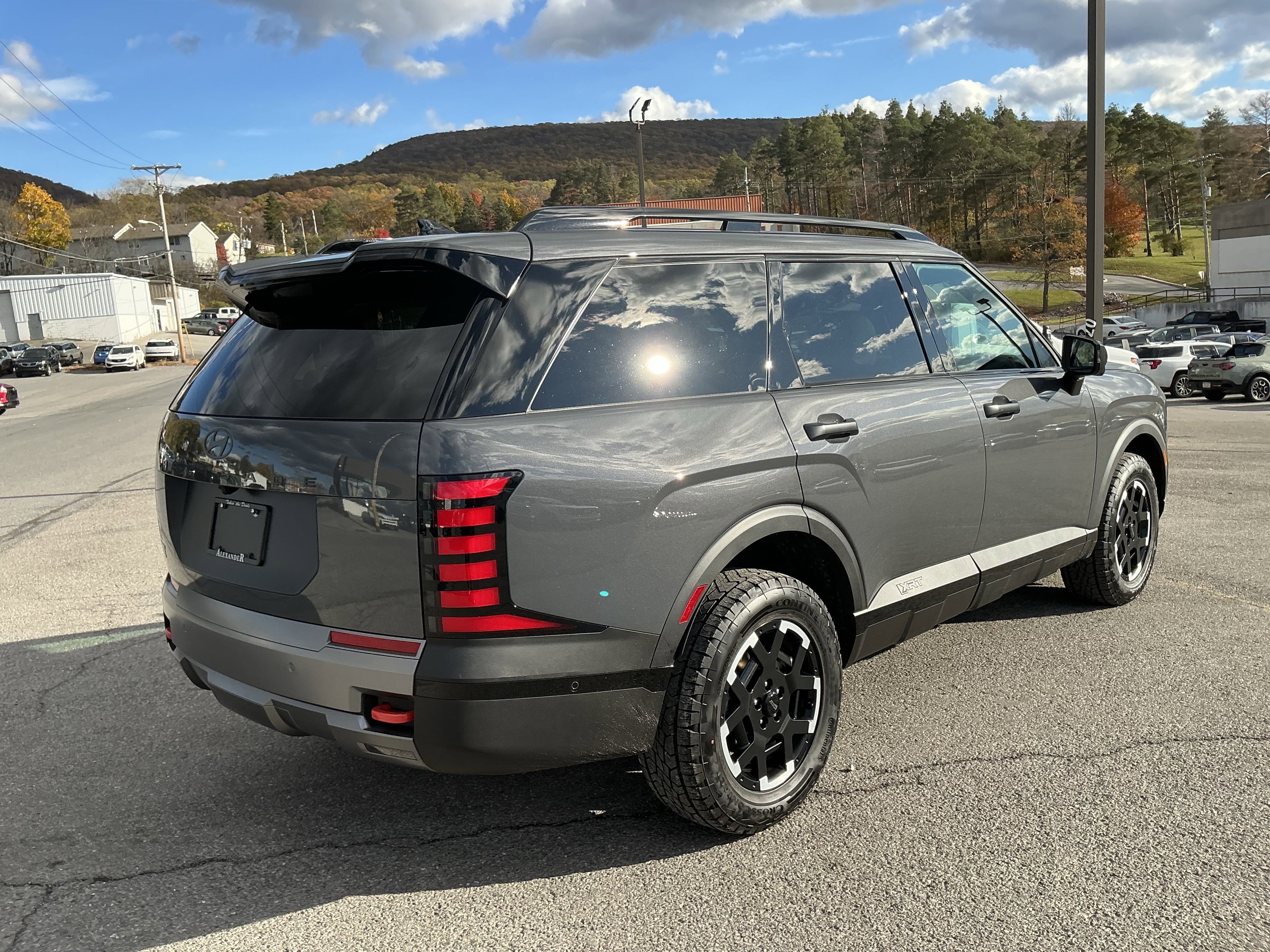 New 2026 Hyundai Palisade XRT Pro video 3