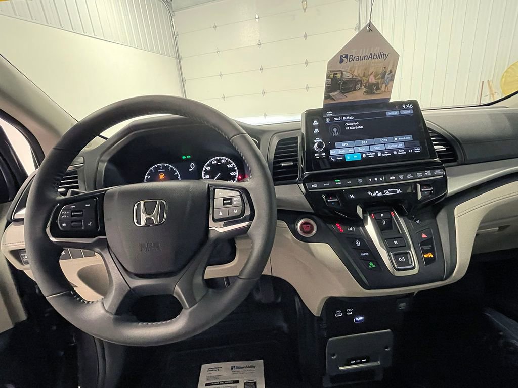 Used 2026 Honda Odyssey EX-L image 41