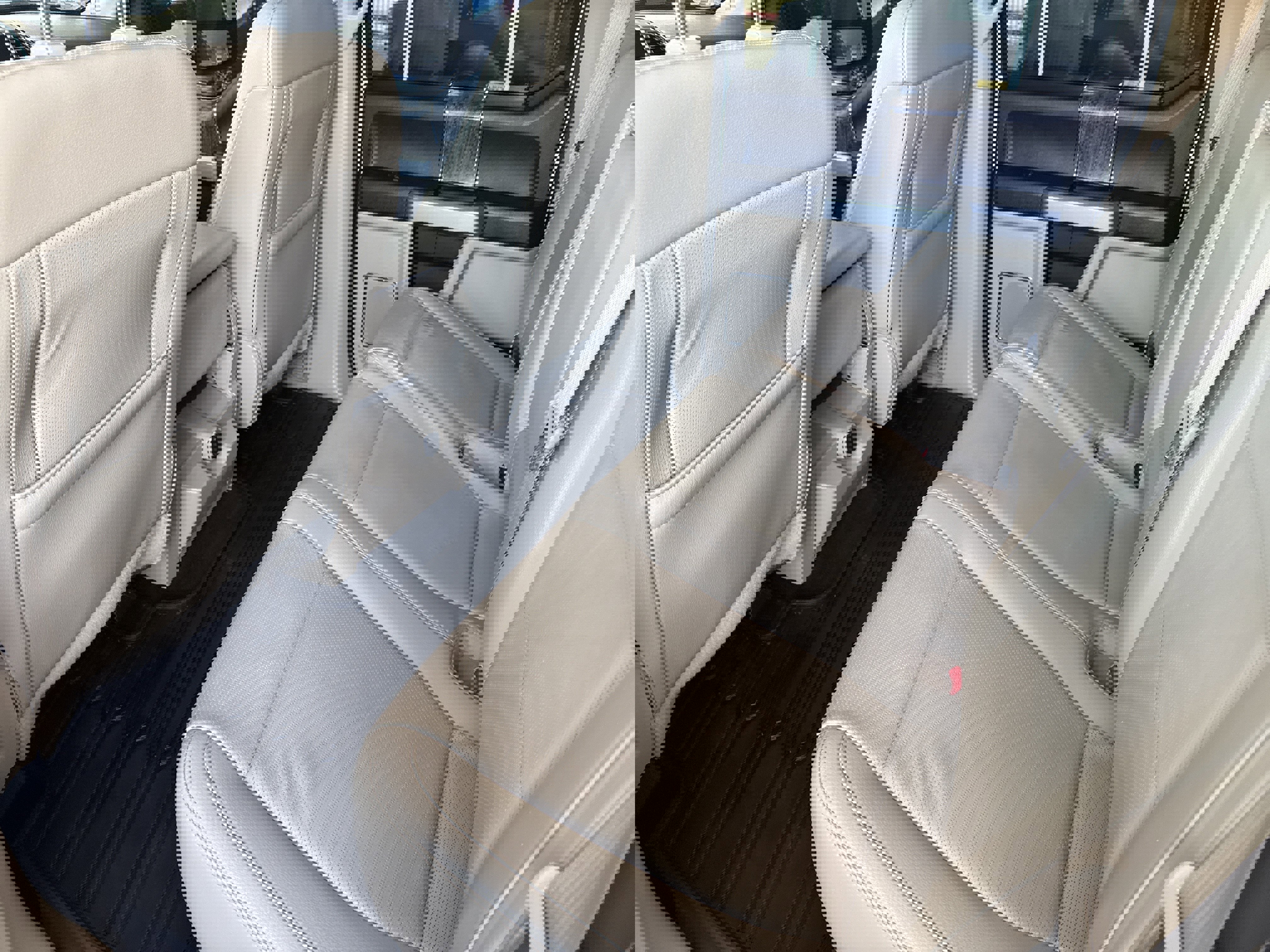 Used 2017 Ford F350 Lariat w/ Lariat Value Package image 12