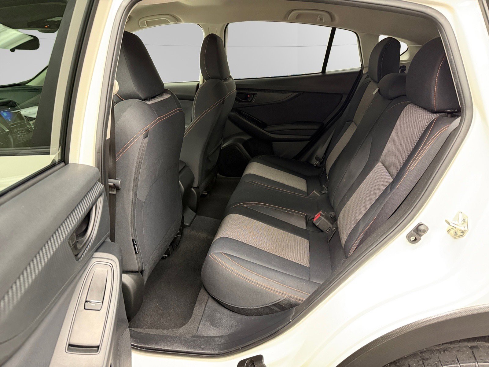 Used 2018 Subaru Crosstrek 2.0i Premium w/ Eyesight System image 13