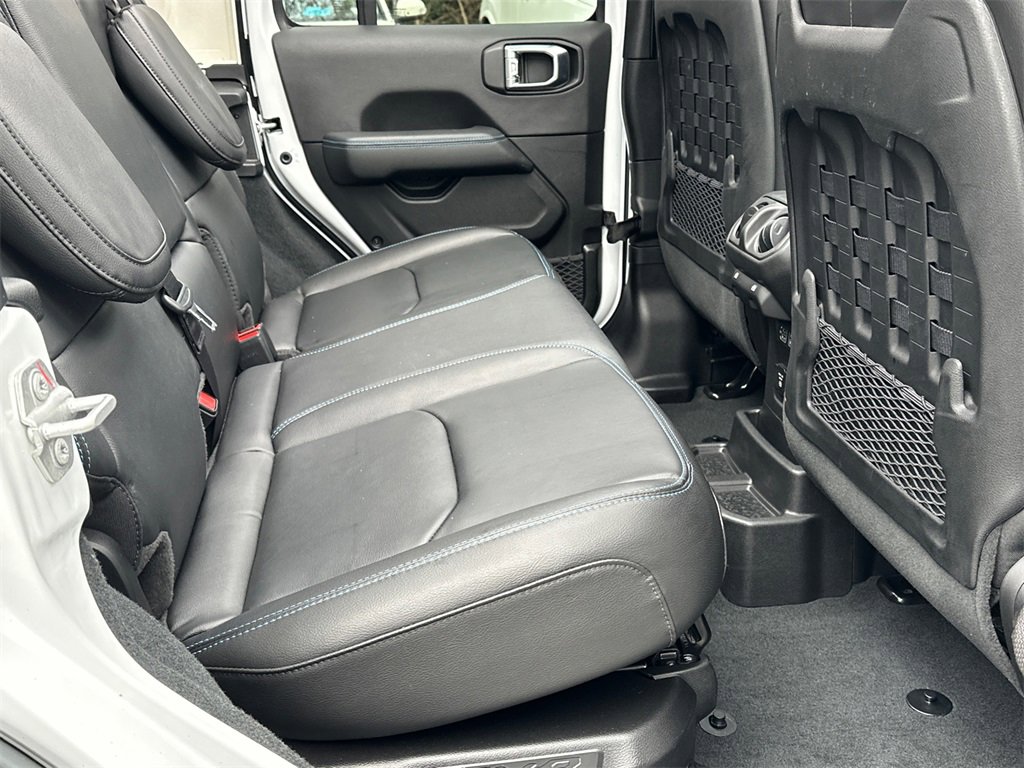 Used 2023 Jeep Wrangler Unlimited Rubicon 4xe w/ Steel Bumper Group image 12