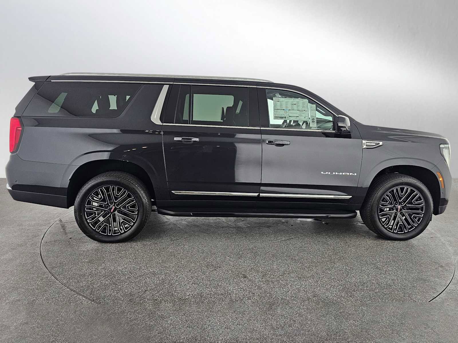 New 2026 GMC Yukon XL Elevation w/ Elevation Premium Package image 2