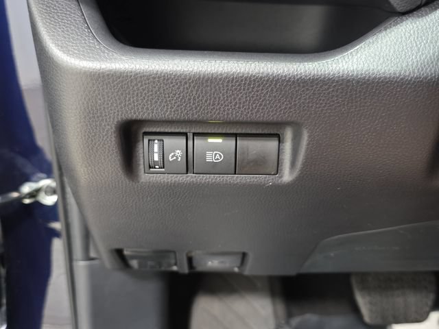 Certified 2025 Toyota RAV4 XLE AWD/4WD image 23