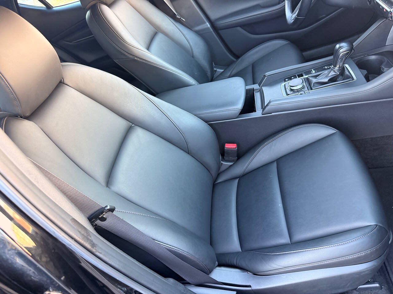 Used 2021 MAZDA MAZDA3 s FWD image 34
