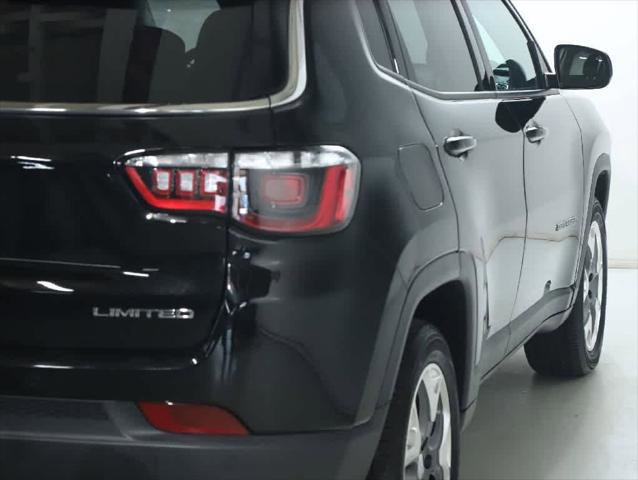 Certified 2021 Jeep Compass Limited w/ Elite Interior Group AWD/4WD image 45