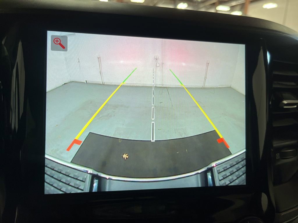 Used 2024 RAM 2500 Tradesman w/ Chrome Appearance Group image 21