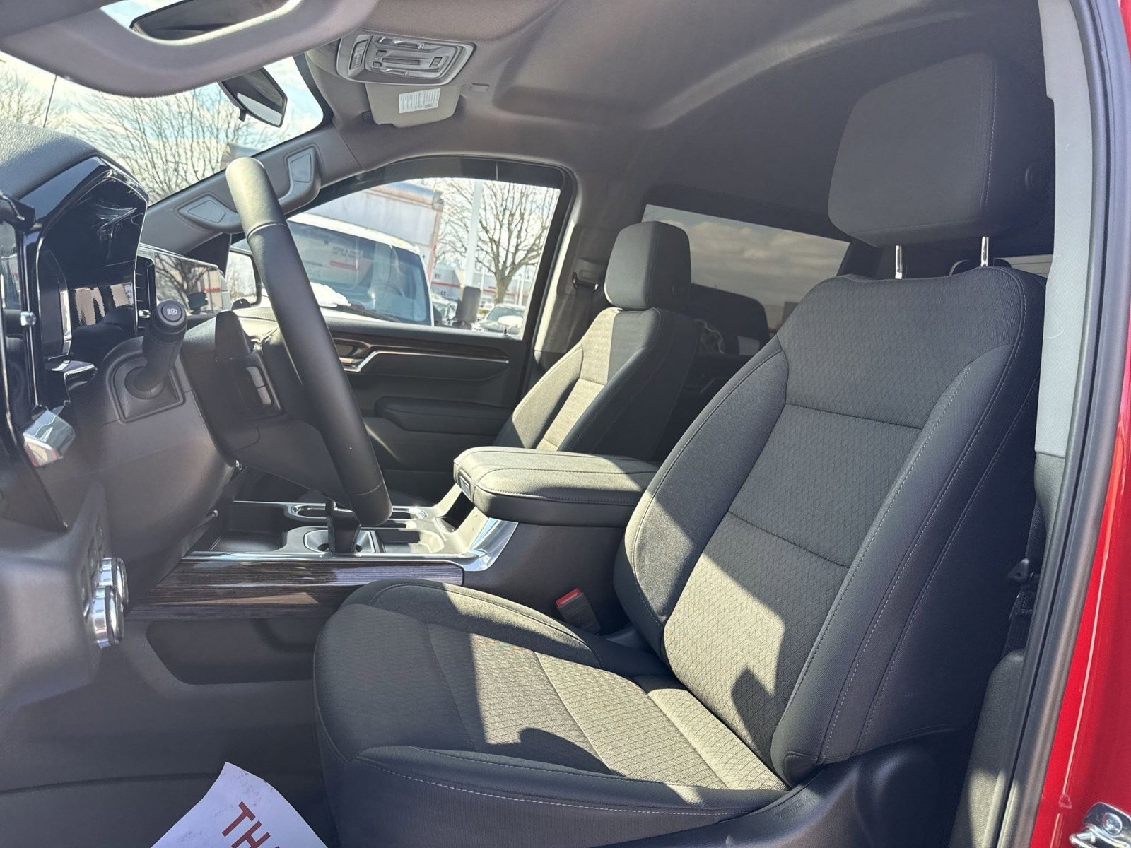 Used 2025 GMC Sierra 1500 Elevation image 13