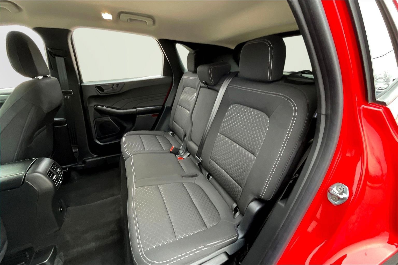 Used 2024 Ford Escape Active w/ Cold Weather Package image 18