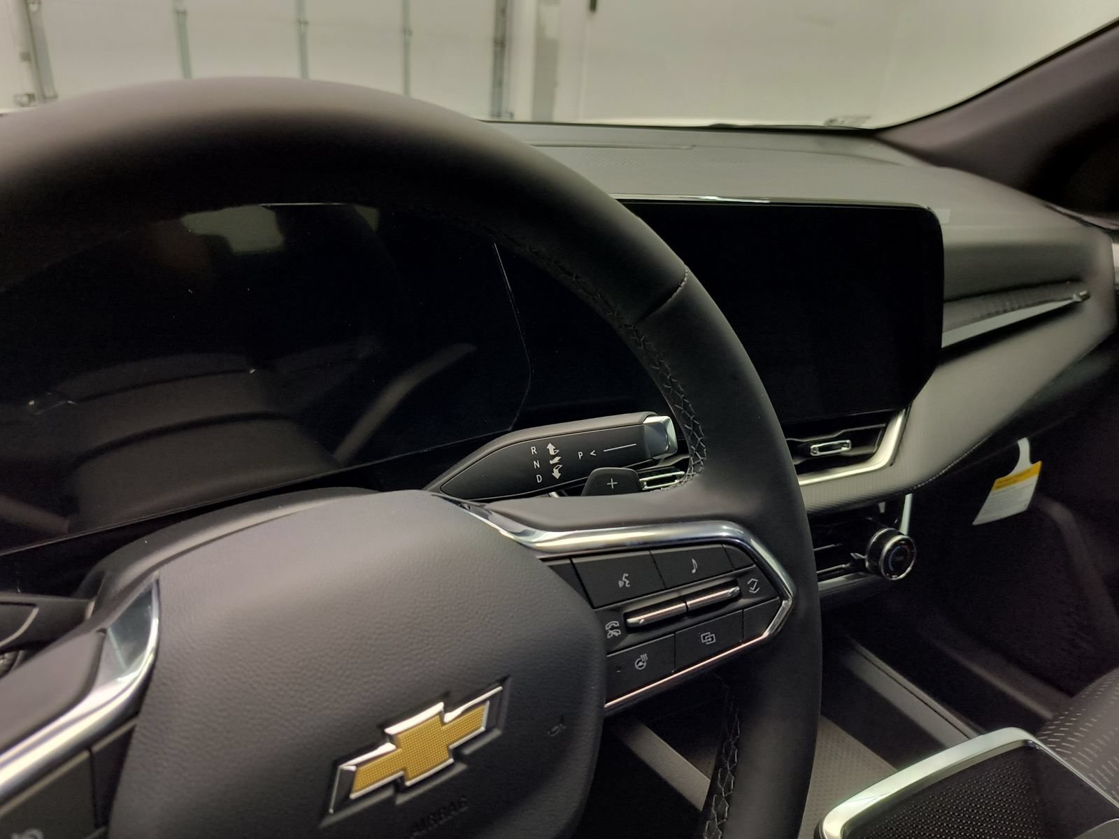 New 2026 Chevrolet Equinox LT FWD image 14