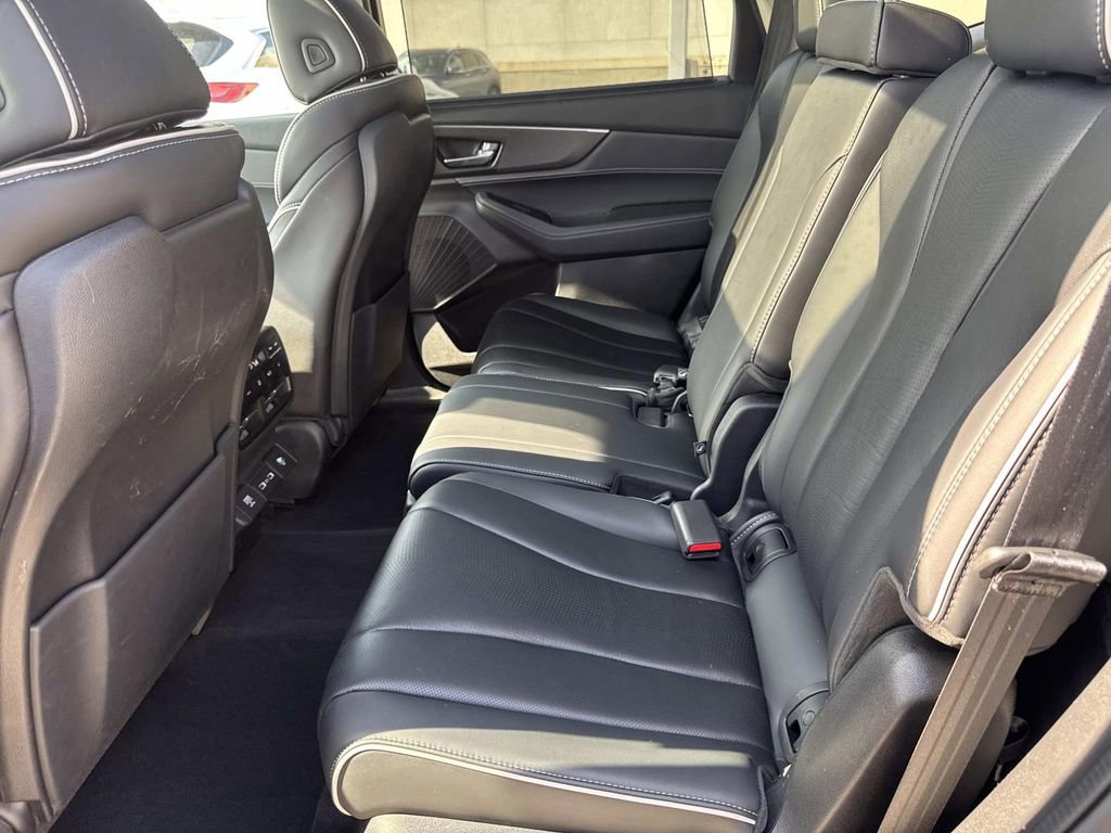 Used 2023 Acura MDX SH-AWD w/ Advance Package image 14