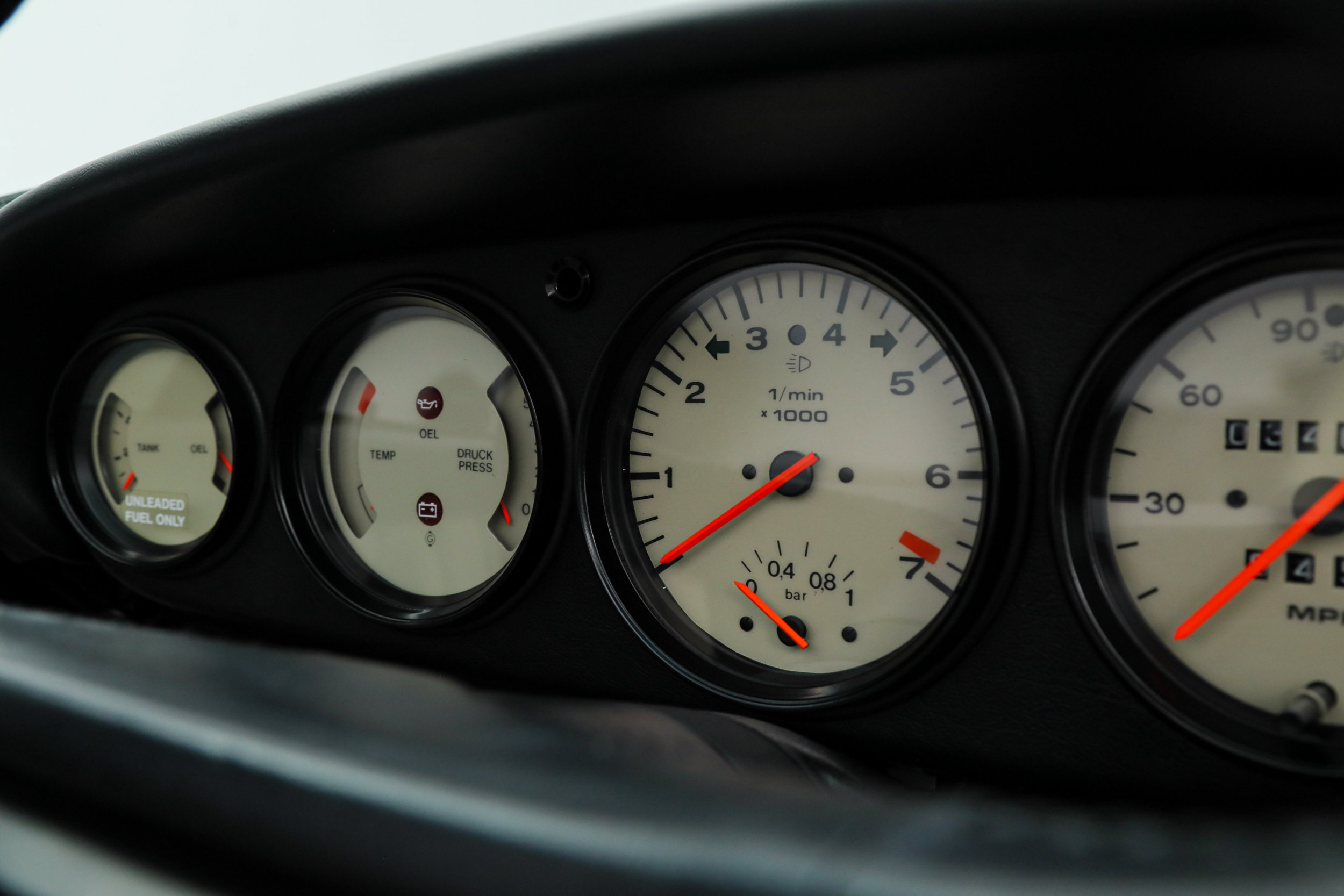 Used 1989 Porsche 911 Turbo Targa RWD image 52