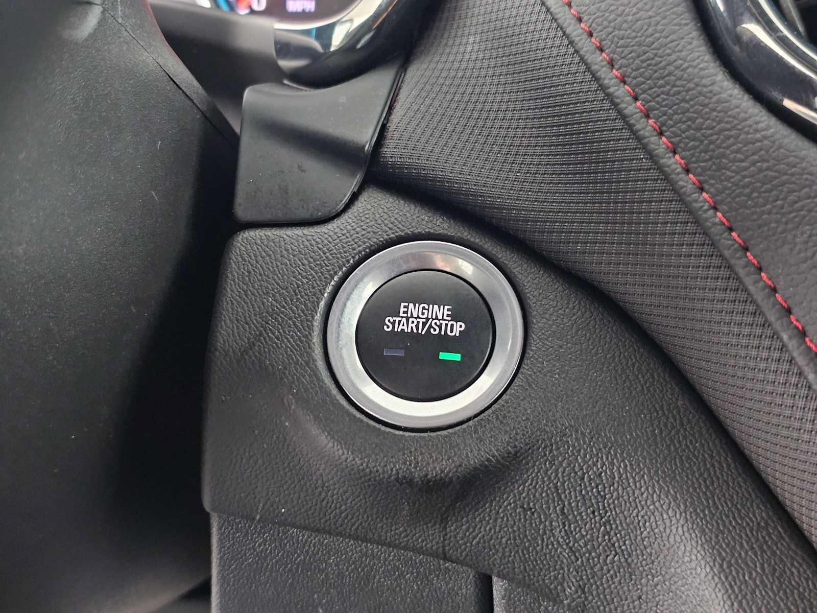 Used 2024 Chevrolet Equinox RS w/ RS Leather Package FWD image 31