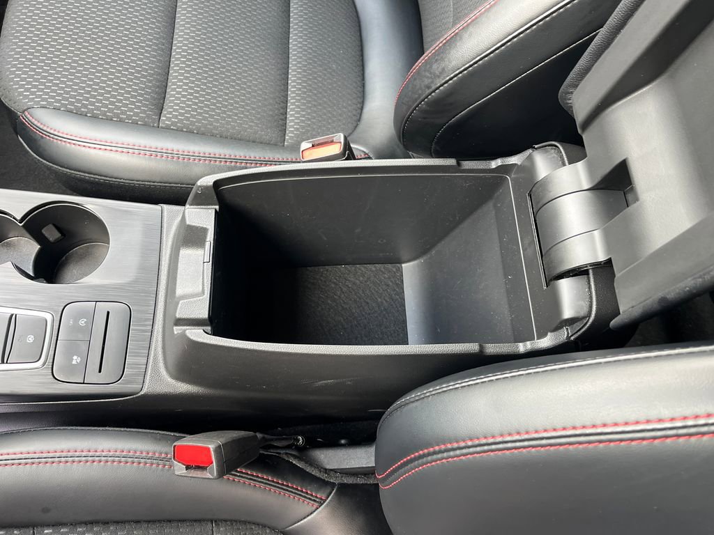 Used 2025 Ford Escape ST-Line image 26