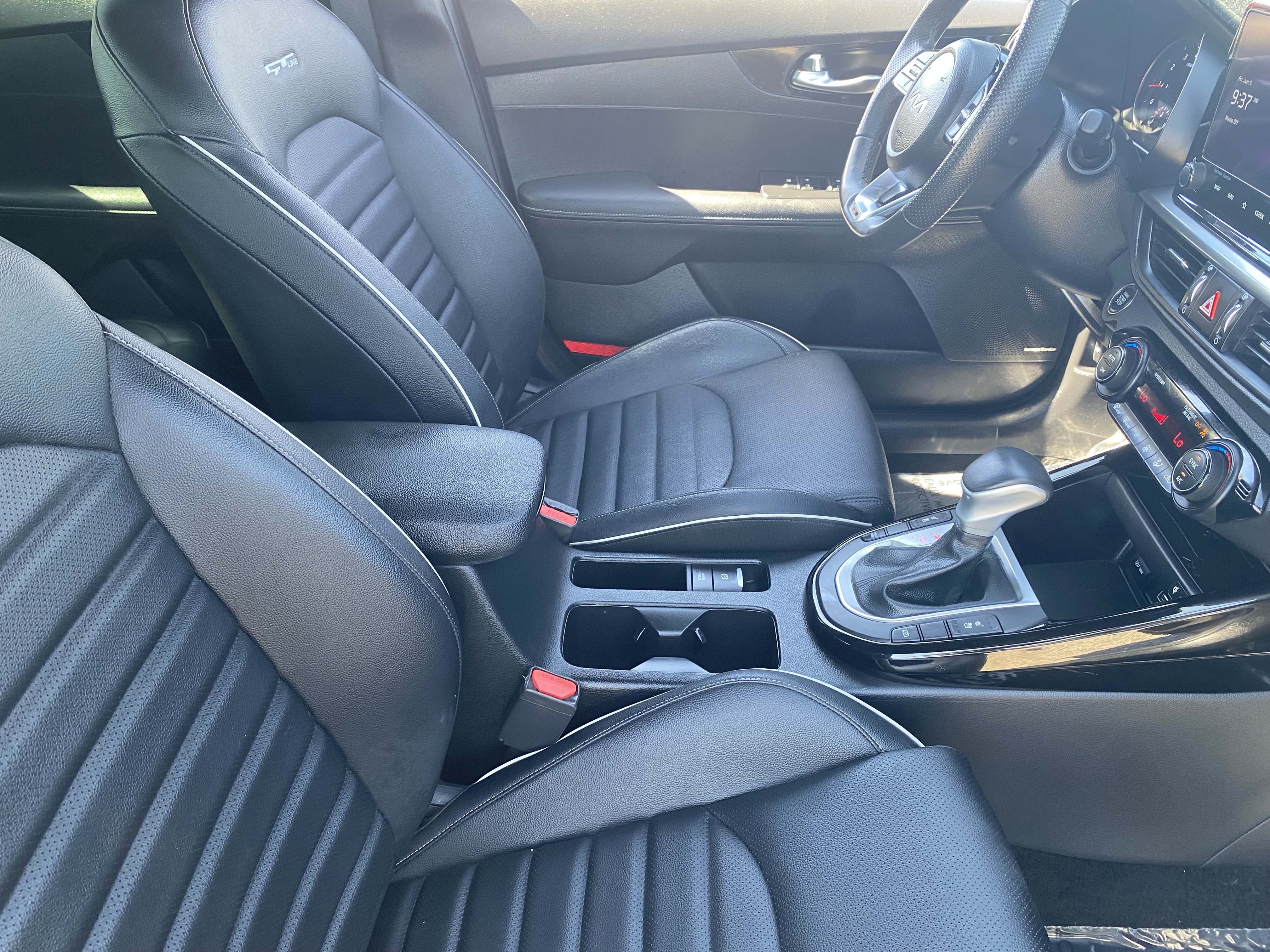 Certified 2024 Kia Forte GT-Line w/ GT-Line Premium Package FWD image 9