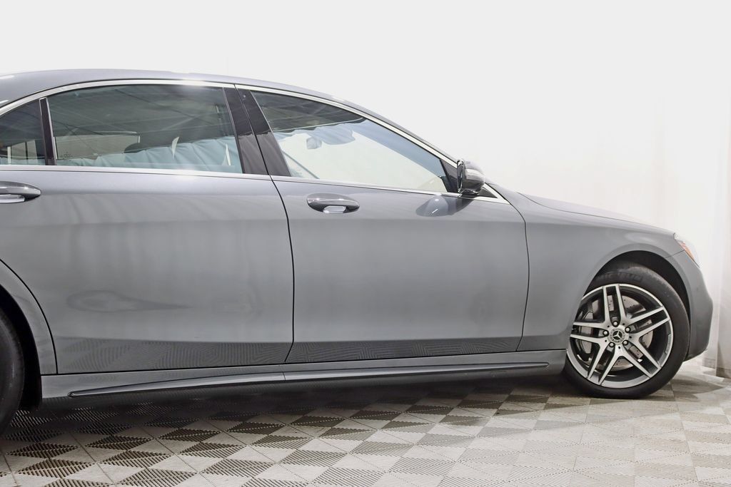 Used 2019 Mercedes-Benz S 560 4MATIC Sedan image 11