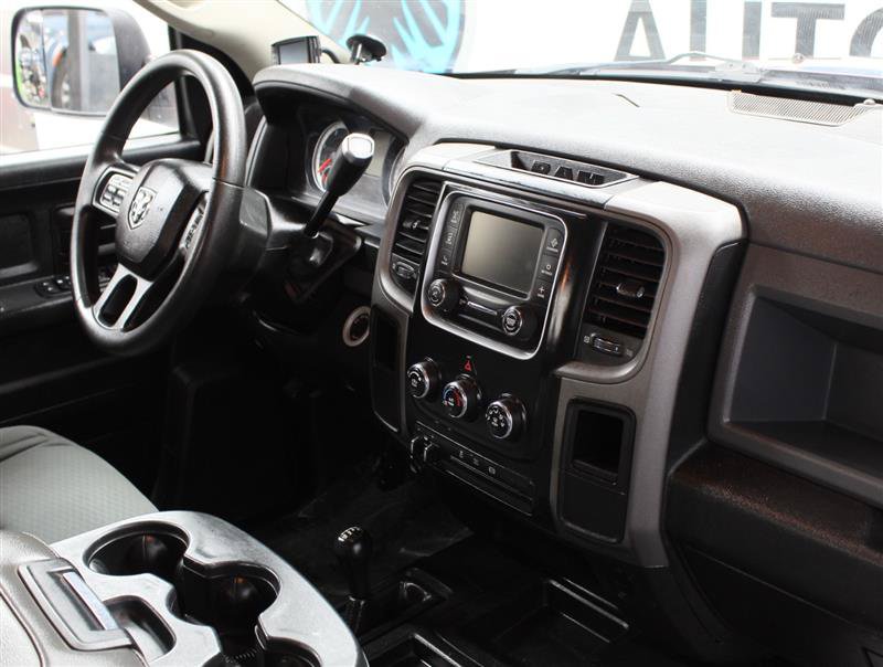 Used 2013 RAM 3500 Tradesman w/ Chrome Appearance Group AWD/4WD image 10