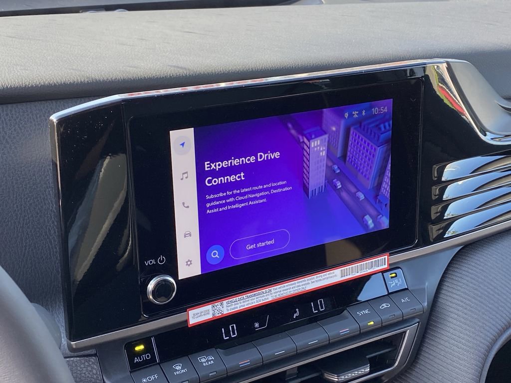 Used 2026 Toyota Camry SE image 8